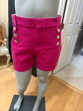 Lilly Pulitzer shorts. Size 14